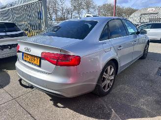 Audi A4 2.0 TDI / DSG / LIMOUSINE picture 4