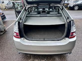 Toyota Prius 1.5 VVT-i picture 12