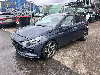 Schadeauto Hyundai I-20 1.0 / AUTOMAAT / DAK / 2024/7