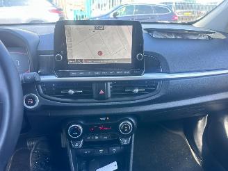 Kia Picanto 1.0 DPI / AUTOMAAT/ EXECUTIVE LINE picture 10