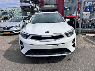 Kia Stonic 1.0 AUTOMAAT / picture 2