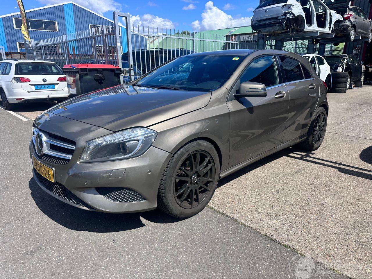 Mercedes A-klasse GERESERVEERD 180 CDI AMBITION / AUTOMAAT