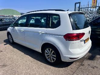Volkswagen Touran 1.0 TSI 7 PERSOON picture 6
