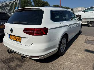 Volkswagen Passat 1.4 TSI / DSG / PANO / LEER / VOLLE AUTO picture 6