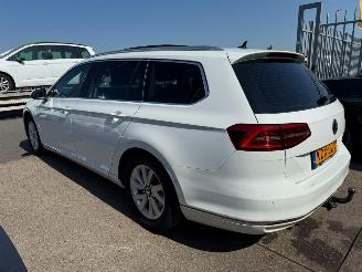 Volkswagen Passat 1.4 TSI / DSG / PANO / LEER / VOLLE AUTO picture 8