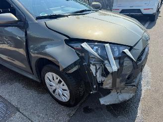 Toyota Yaris 1.5 HYRBIDE picture 12