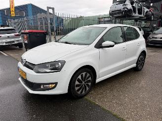 Unfallwagen Volkswagen Polo 1.4 TDI BLUEMOTION 2015/7