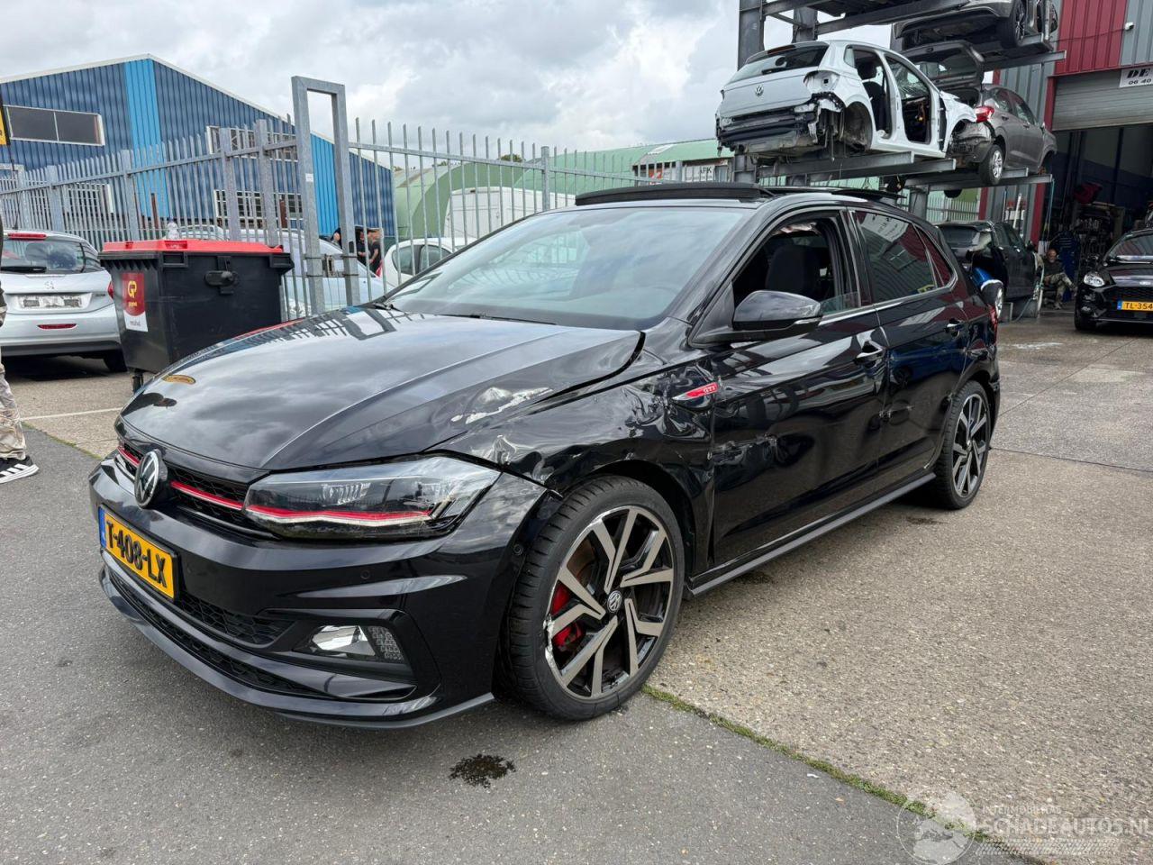Volkswagen Polo 2.0 TSI / GTI / PANO /