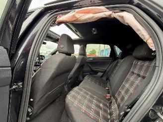 Volkswagen Polo 2.0 TSI / GTI / PANO / picture 9