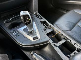 BMW 3-serie 330e HIGH EXECUTIVE picture 10
