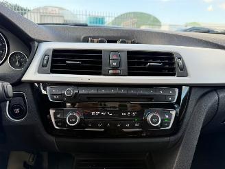 BMW 3-serie 330e HIGH EXECUTIVE picture 15