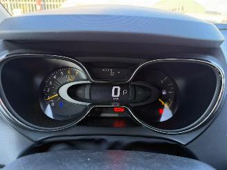 Renault Captur 1.2 TCe / AUTOMAAT/ HELLY HANSEN picture 9