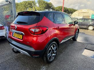 Renault Captur 1.2 TCe / AUTOMAAT/ HELLY HANSEN picture 4