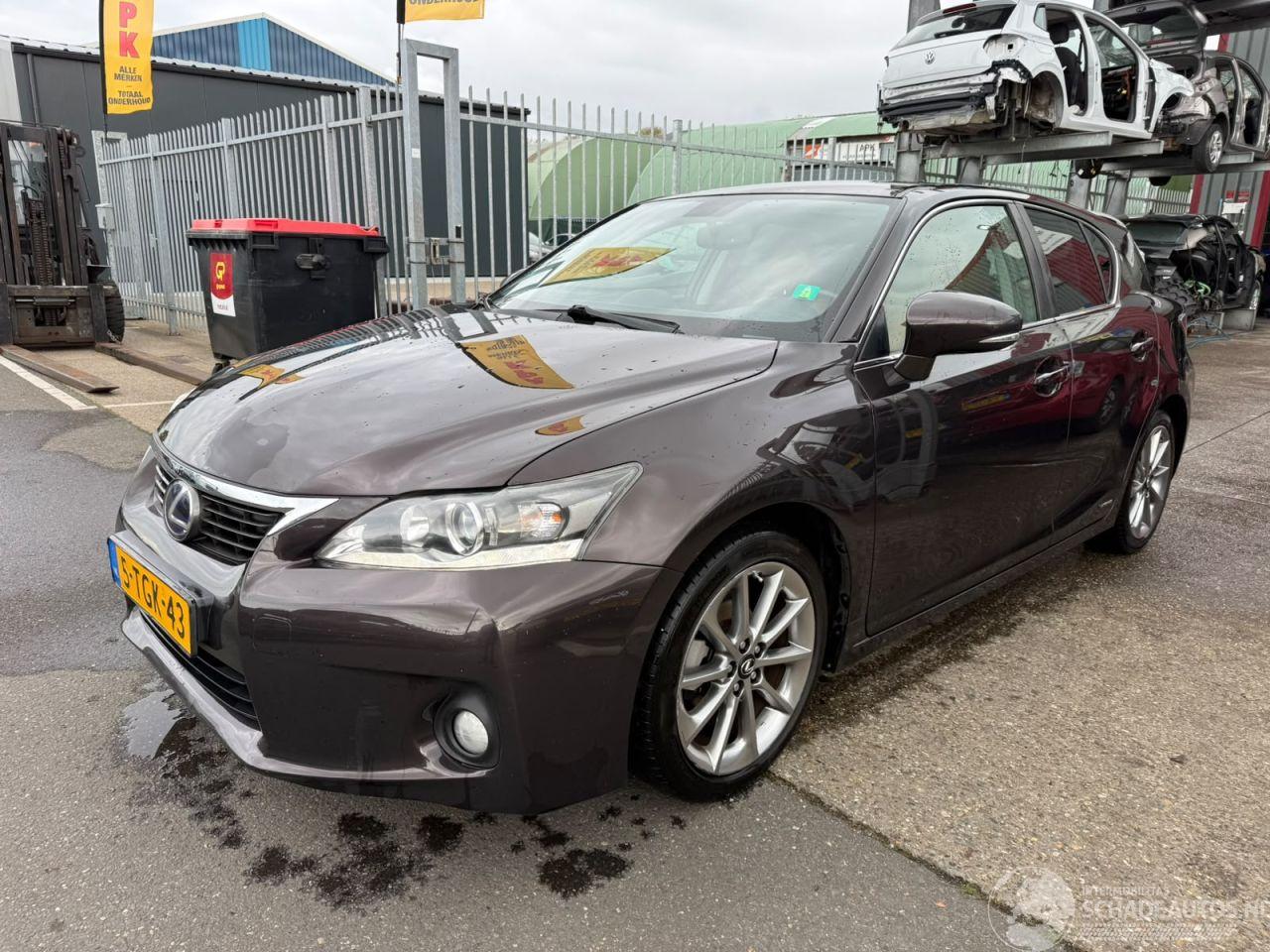 Lexus Ct 200H BUSINESS STYLE / LEER
