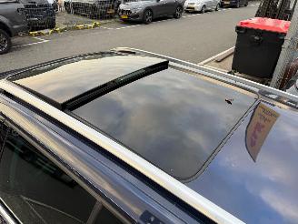 Volkswagen Golf 1.6 TDI / DSG / PANO / HIGHLINE picture 2