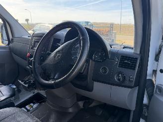 Mercedes Sprinter 313 CDI ENGELS GEEN KENTEKEN picture 3