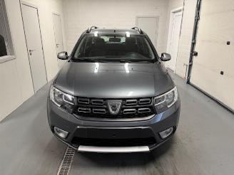 Dacia Logan // NUR 85000 KM // picture 2