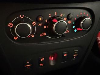 Dacia Logan // NUR 85000 KM // picture 15