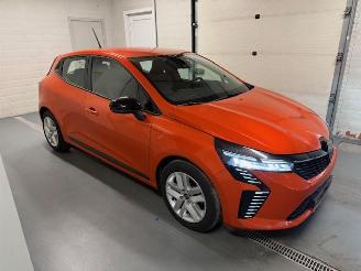 Voiture accidenté Renault Clio  2024/12