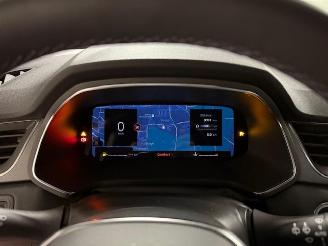 Renault Captur  picture 18