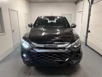 Isuzu D-Max AUTOMATIC picture 2