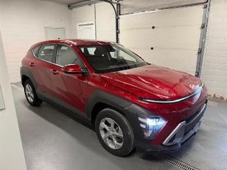 Voiture accidenté Hyundai Kona  2024/8