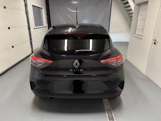 Renault Clio  picture 6