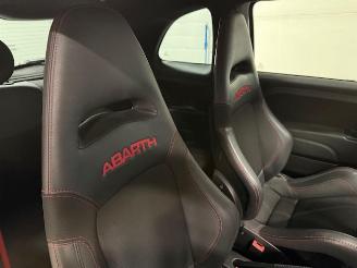 Abarth 595 COMPETIZIONE CARBON picture 12