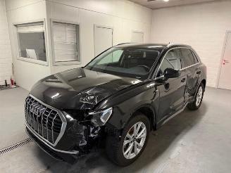 Audi Q3 S-LINE picture 3