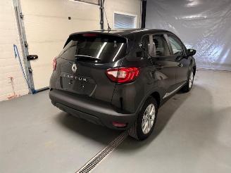 Renault Captur  picture 7