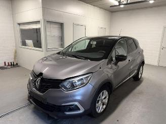 Renault Captur  picture 3
