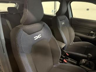 Dacia Duster  picture 13