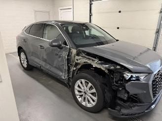 skadebil auto Audi Q3  2022/9