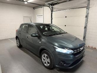 krockskadad bil auto Dacia Sandero  2025/2