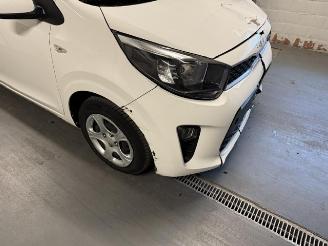 Kia Picanto  picture 2