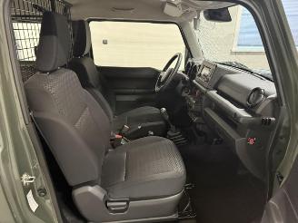 Suzuki Jimny  picture 12