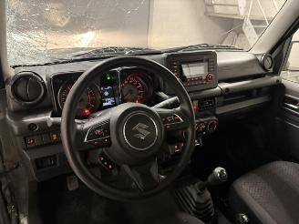 Suzuki Jimny  picture 10