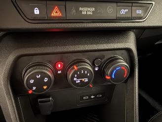 Dacia Sandero  picture 15