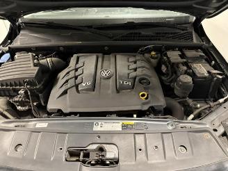Volkswagen Amarok  picture 19