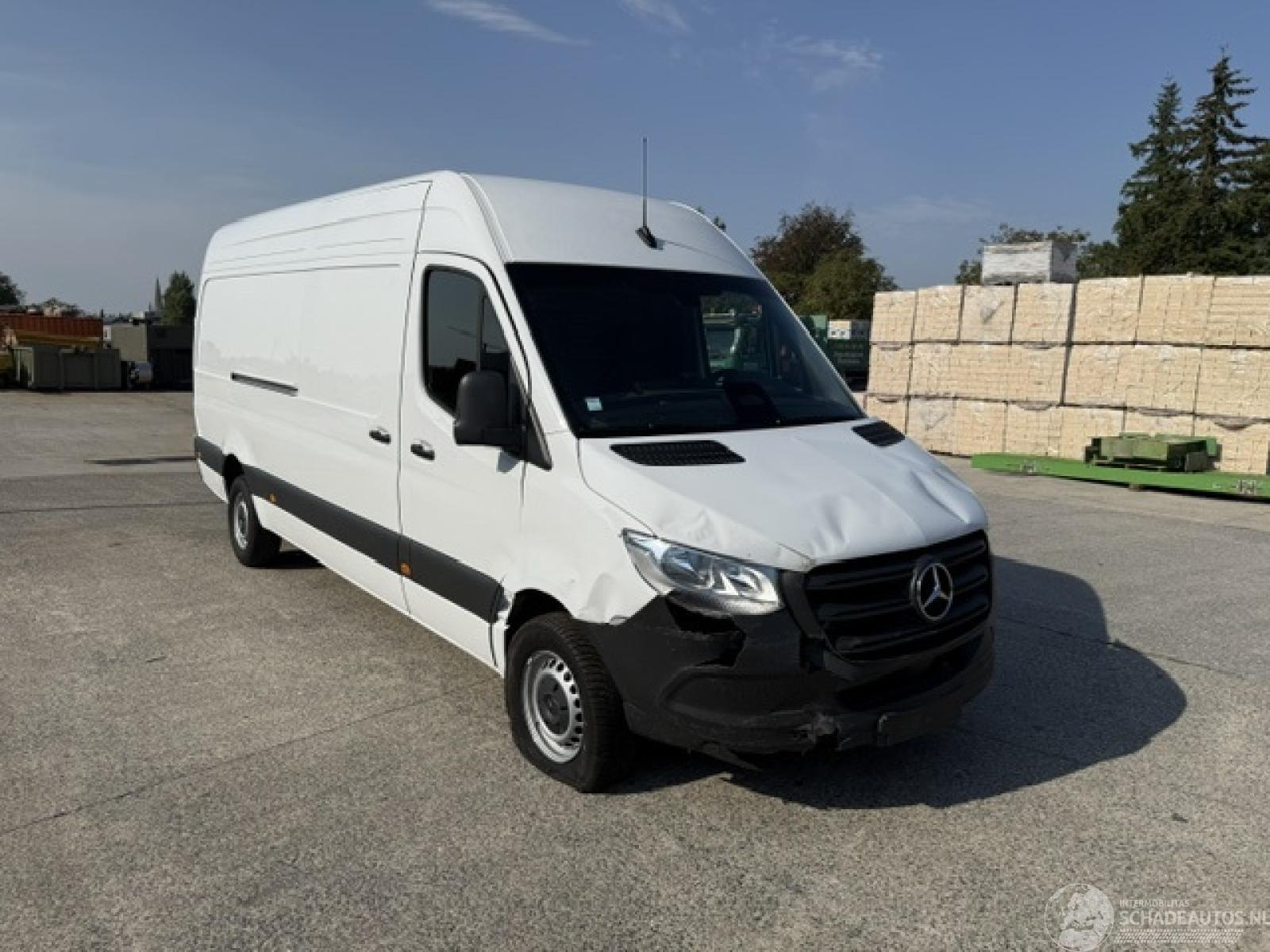 Mercedes Sprinter AUTOMATIC CAMERA