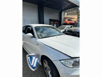 BMW 1-serie 1 serie (E81), Hatchback 3-drs, 2006 / 2012 118i 16V picture 3