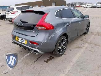 demontáž osobní automobily Volvo V-40 V40 (MV), Hatchback 5-drs, 2012 / 2019 2.0 D2 16V 2017/5
