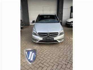 Mercedes B-klasse B (W246/W242), Hatchback, 2011 / 2018 1.6 B-180 BlueEFFICIENCY Turbo 16V picture 2