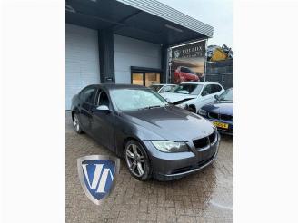 Vrakbiler auto BMW 3-serie 3 serie (E90), Sedan, 2005 / 2011 318i 16V 2008/6