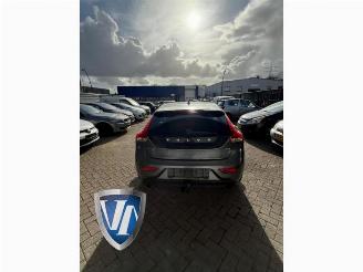 Volvo V-40 V40 (MV), Hatchback 5-drs, 2012 / 2019 1.6 T3 GTDi 16V picture 2