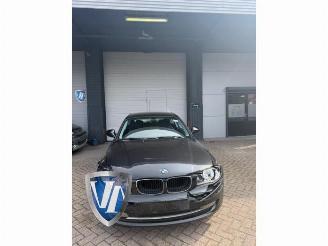 BMW 1-serie 1 serie (E81), Hatchback 3-drs, 2006 / 2012 116i 2.0 16V picture 2