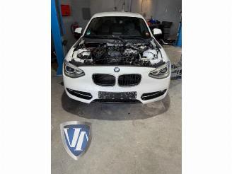 Coche siniestrado BMW 1-serie 1 serie (F21), Hatchback 3-drs, 2011 / 2019 114i 1.6 16V 2013/11