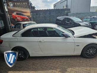Salvage car BMW 3-serie 3 serie (E93), Cabrio, 2006 / 2013 320i 16V 2008/9