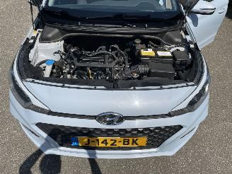 Hyundai I-20 1.2 euro6 5drs picture 8