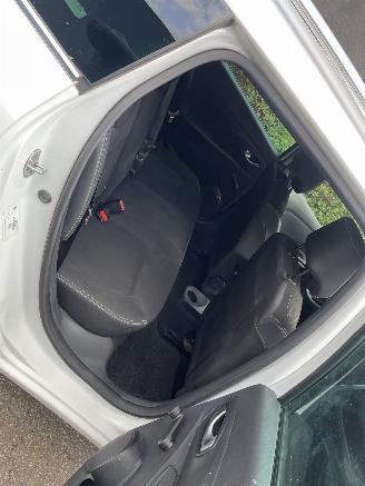 Renault Clio 0.9 picture 15